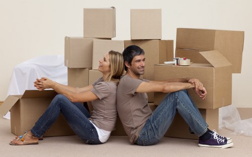 Moving service handling apartment access in Blackfriars