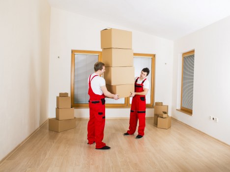 Blackfriars removal truck hire for local home and office moving